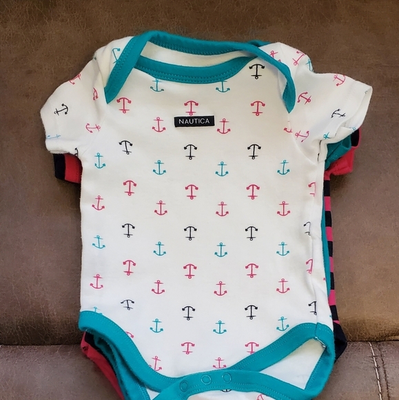 Nautica Baby Girls 5 Piece Onsie Set 0-3 Months - Picture 5 of 6